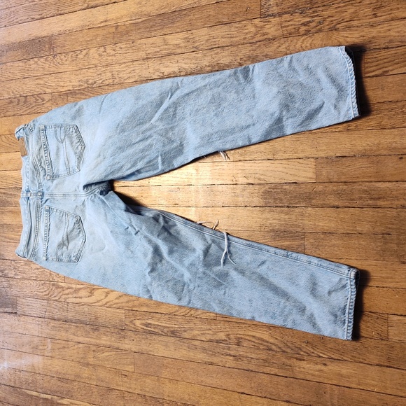 American Eagle Moms Jeans Distress Size Two Women's - Picture 8 of 11